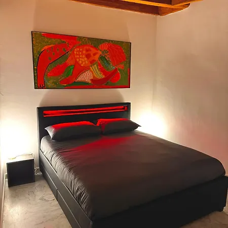 Casa Arlecchino - Old Town Daire Bergamo